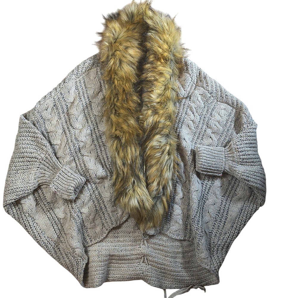 Chunky Knit Cardigan Faux Fur Collar Boho Chic Winter Cozy Oversized Beige Tan